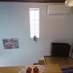 Gracia Villa *