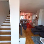 Gracia Villa *