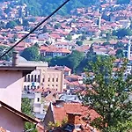 Gracia Villa